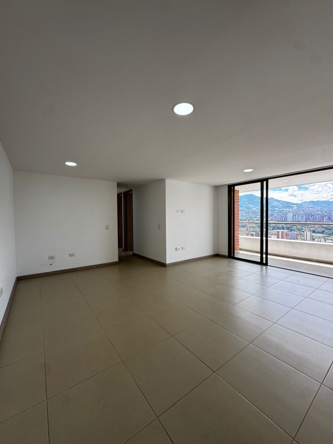 Exclusivo apartamento con Vista a la Ciudad.  - Image 5