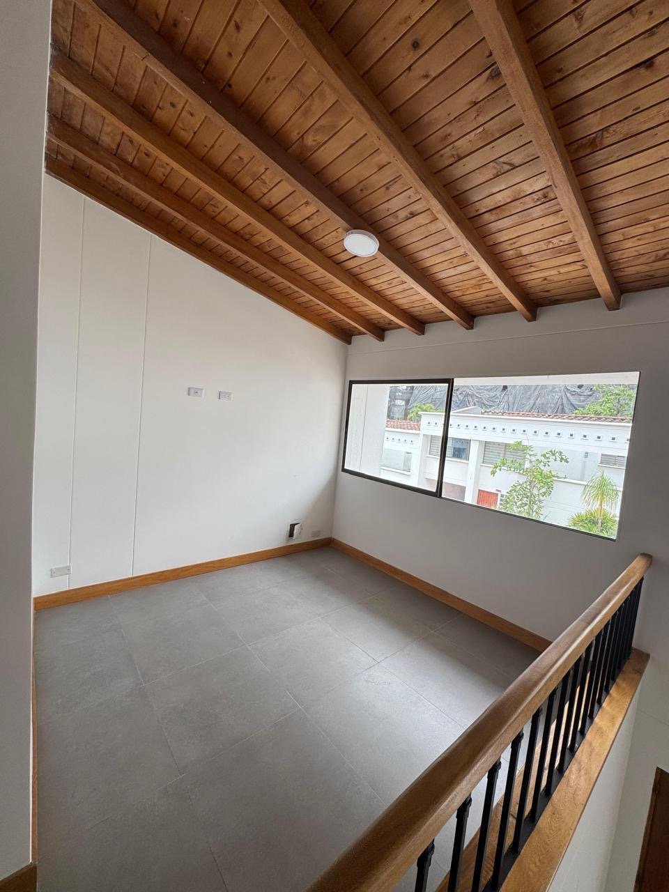 Hermosa casa Remodelada en San Lucas en Renta - Image 6