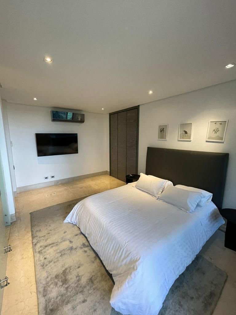 Exclusivo Apartamento de 700 metros en Renta Amoblada  - Image 6