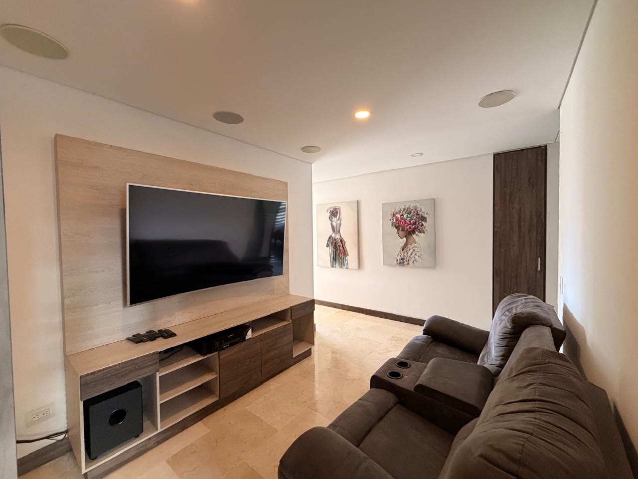 Gran Apartamento ubicado en milla de oro disponible en Renta amoblada  — 13