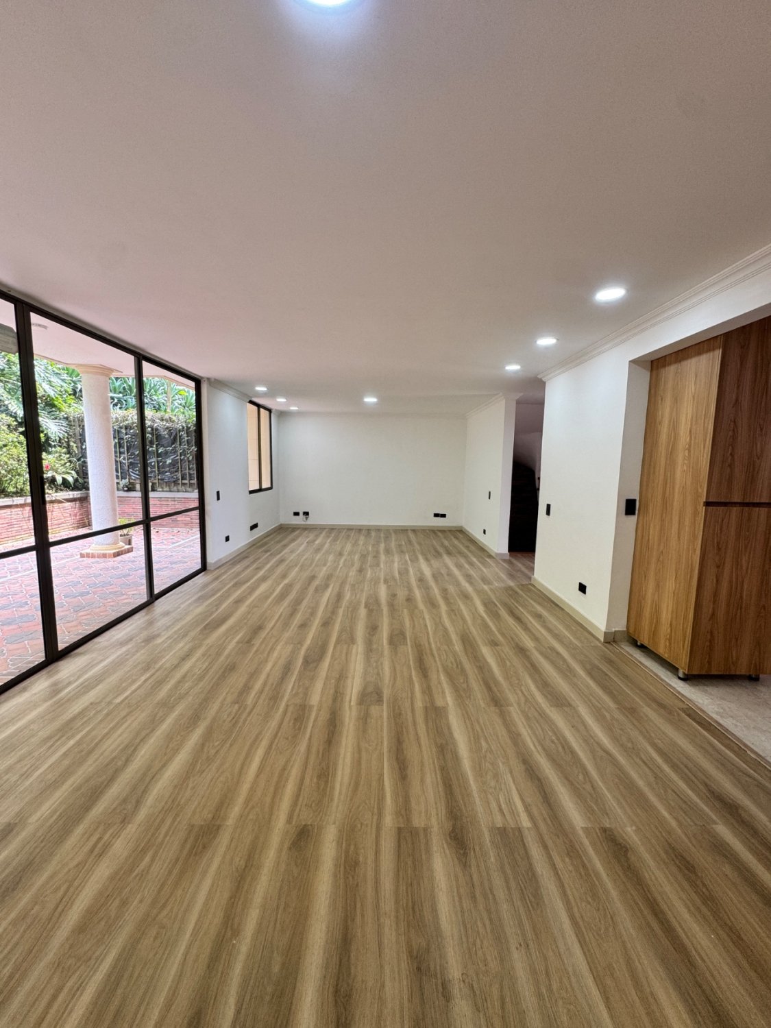 Amplia Casa Moderna en Envigado - Image 4