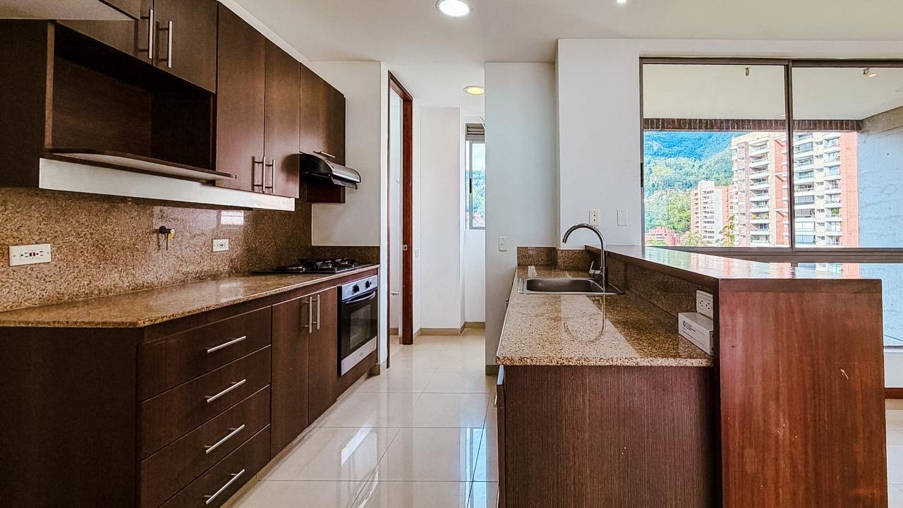 Apartamento duplex en venta en el sector del poblado  — 23
