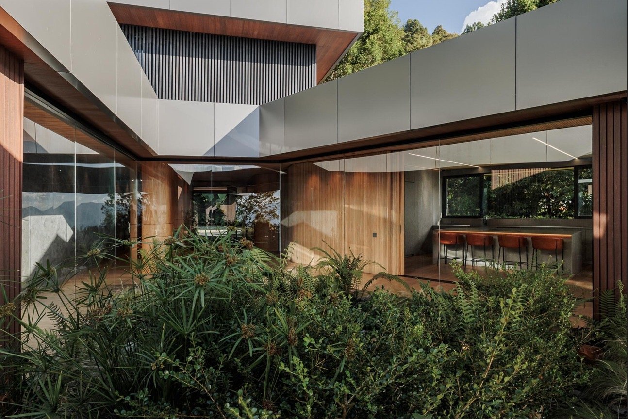 Exclusiva casa de lujo en Venta con la mejor Vista a la ciudad de Medellín  - 15