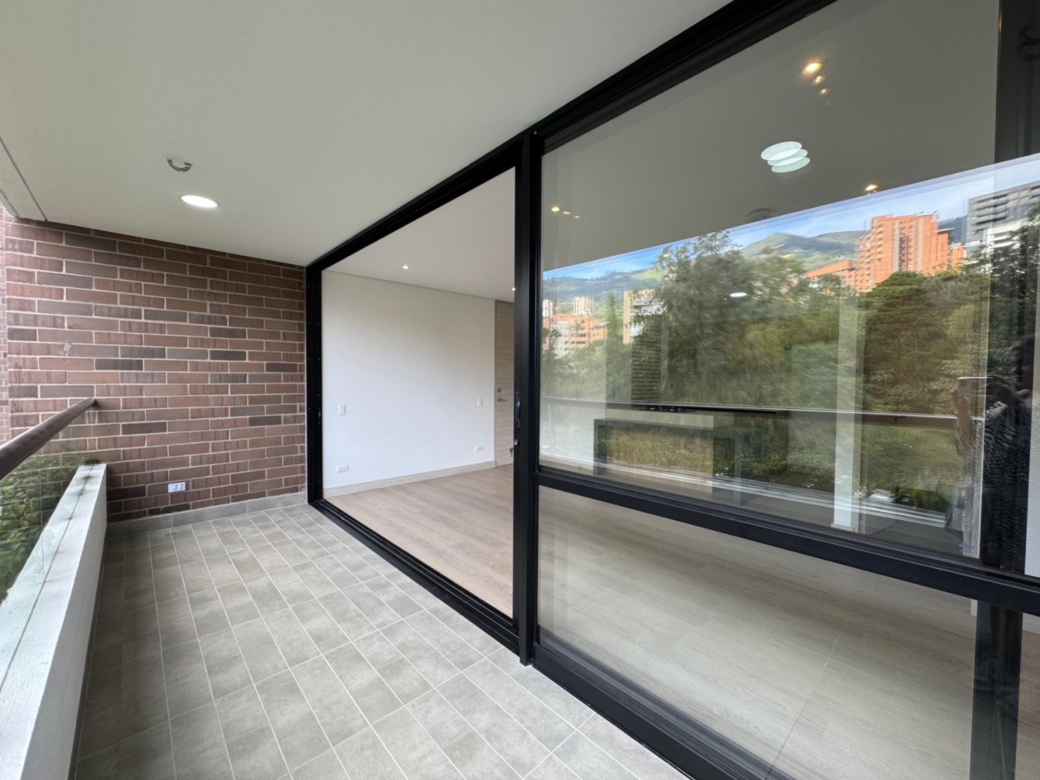 Aparta estudio en el Poblado Disponible en Renta  - 14