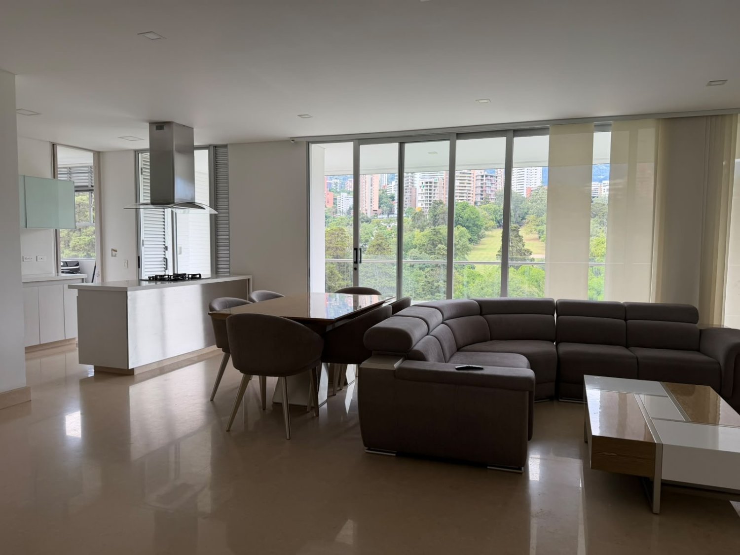 Apartamento semi amoblado en Poblado (Campestre)  — 13