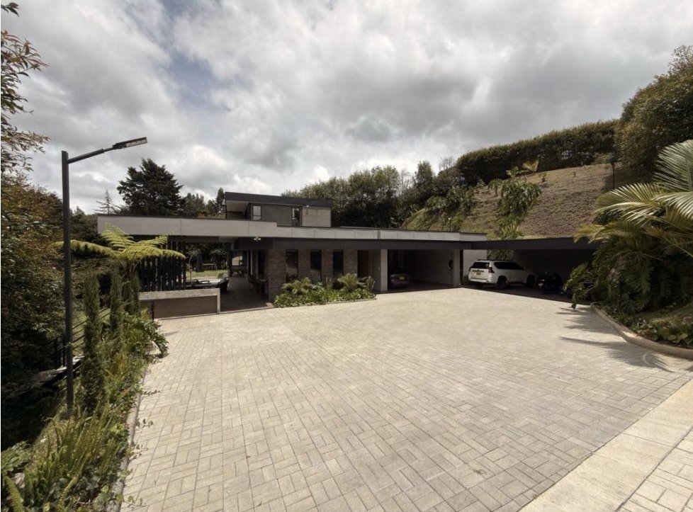 Exclusiva Casa Campestre en Las Palmas en Venta — 2