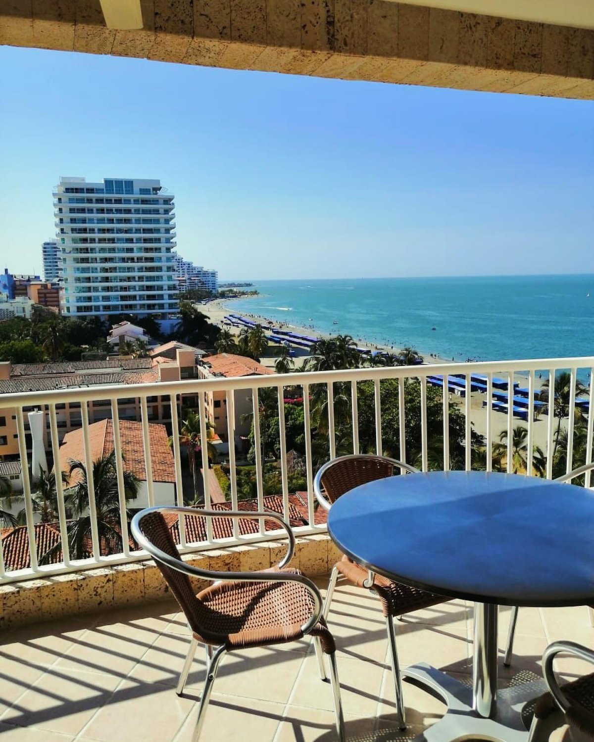 Inversión en Apartamento en Irotama del Sol - Image 1