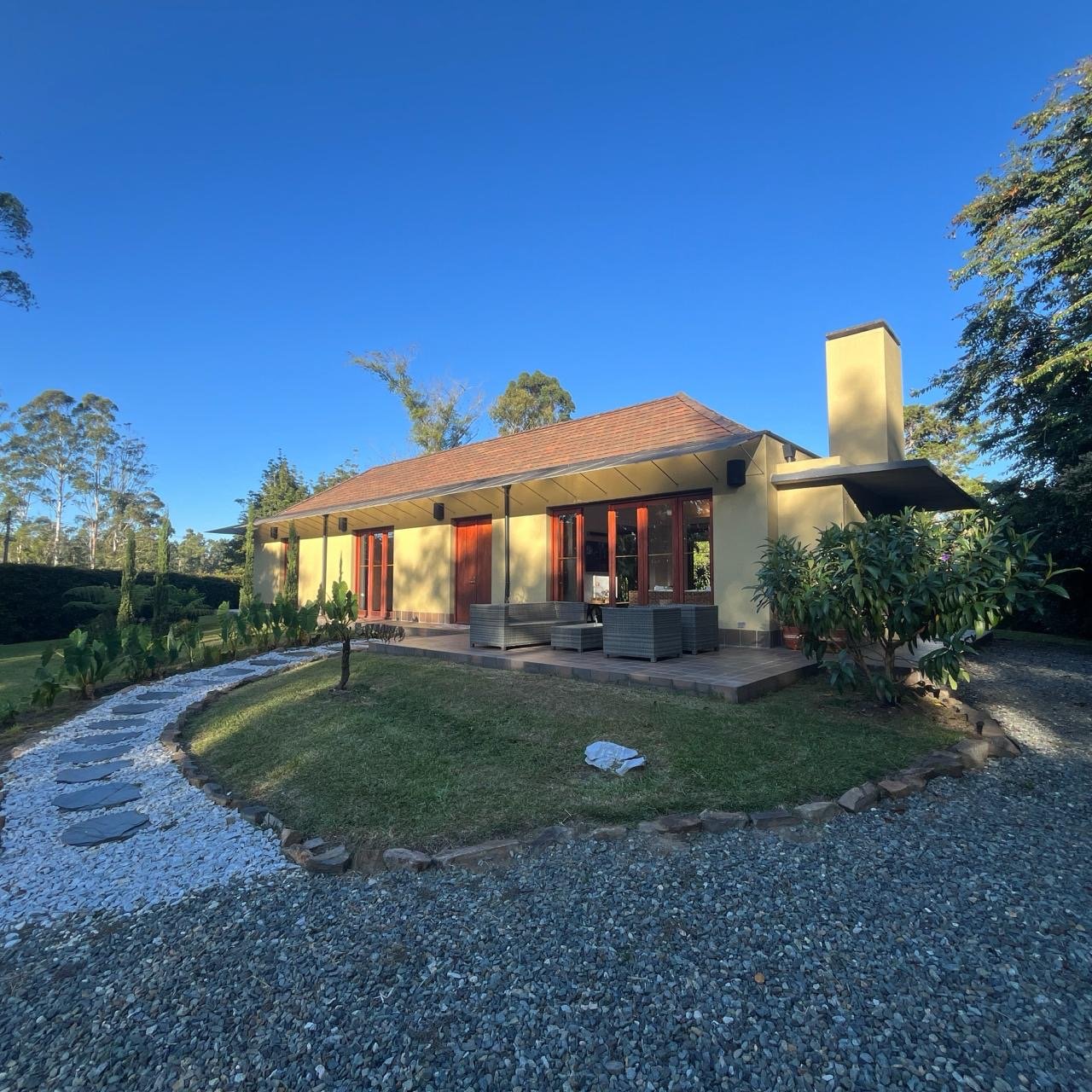 Hermosa Casa Campestre amoblada , rodeada de naturaleza en la ceja  — 2