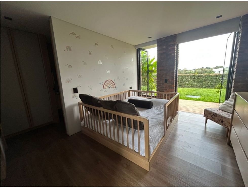 Exclusiva Casa de Lujo en Venta en Llano Grande  — 11