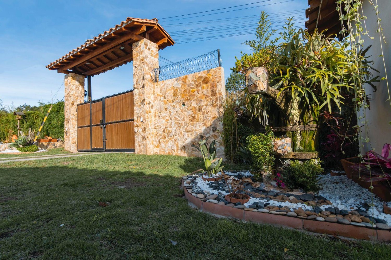 Exclusiva Cabaña Familiar en Renta por Noches en Santa Elena  - Image 23