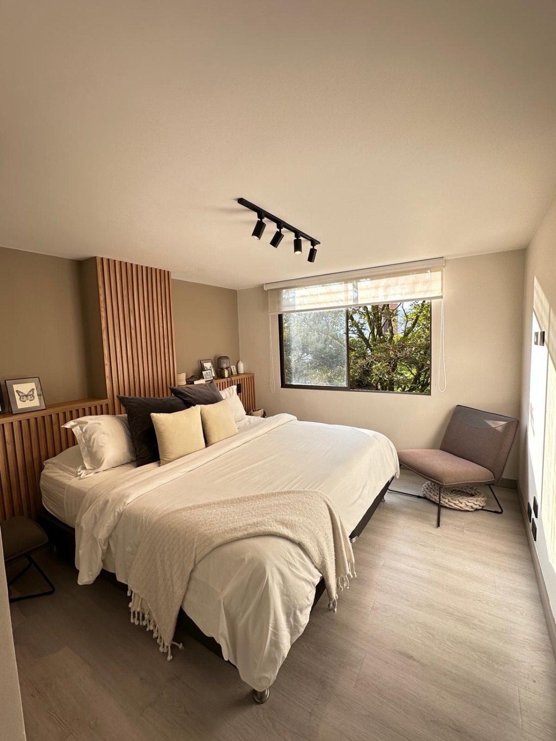 Elegancia y Confort en El Poblado - Image 5