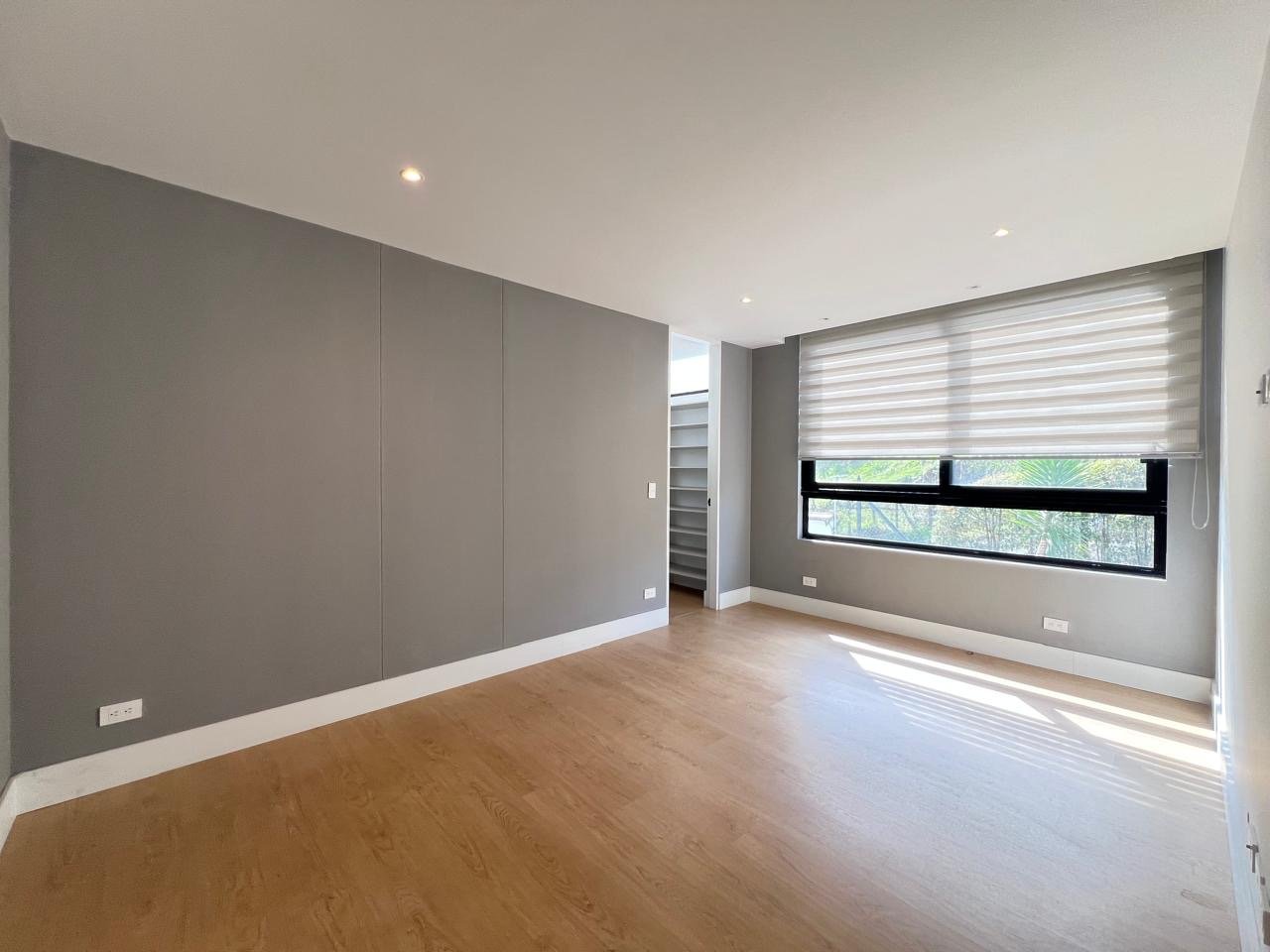 Gran casa Duplex disponible en Renta en Envigado . — 14