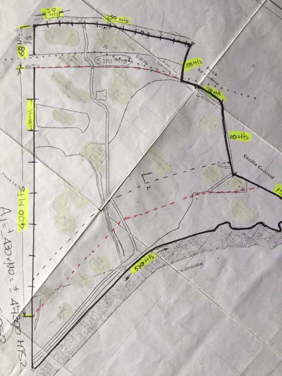 Gran Lote para Parcelar en Copacabana en venta  — 4