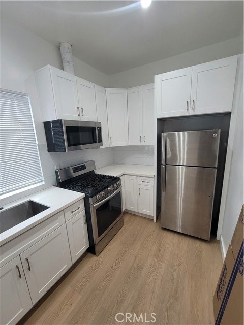 Spacious Home in Reseda w/ Outdoor Space - Image 2