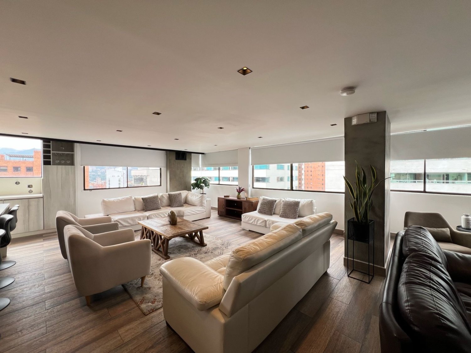 Hermoso Penthouse Amoblado  - Image 3