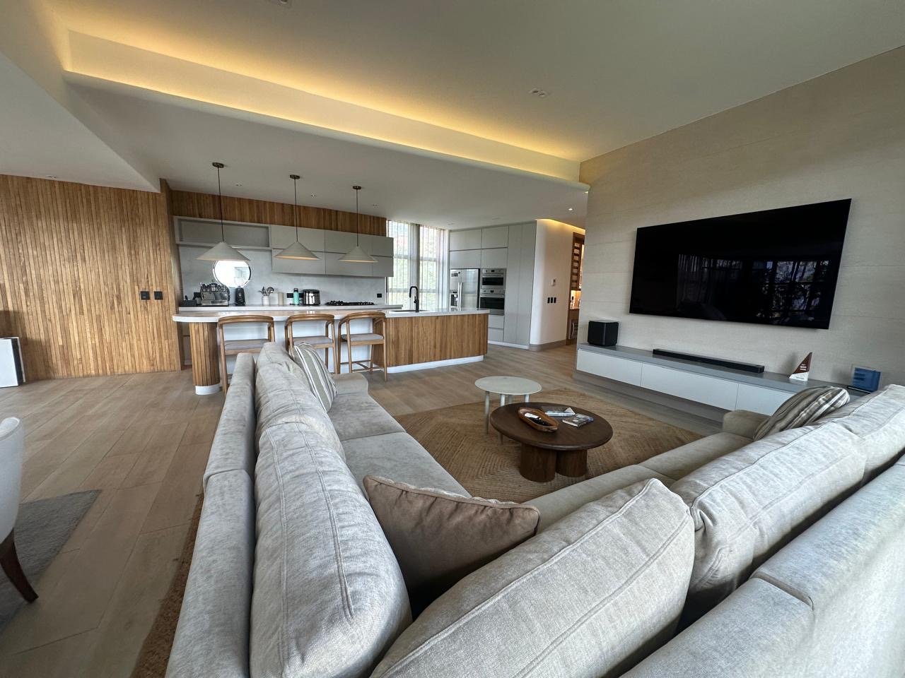 Hermosos apartamento remodelado en venta en las alturas del pobladon — 4