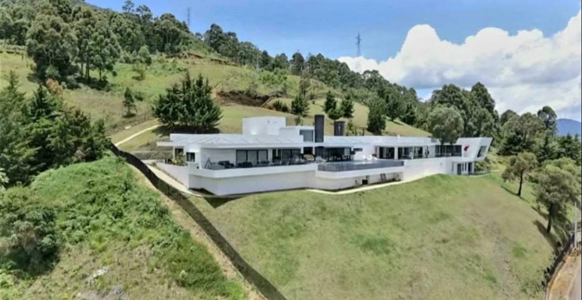 Exclusiva mansión en venta en la zona más exclusiva del poblado  — 4