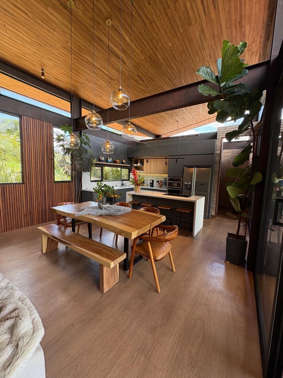 Exclusiva Casa Campestre en Renta o venta en el Sector del Retiro  - Image 3