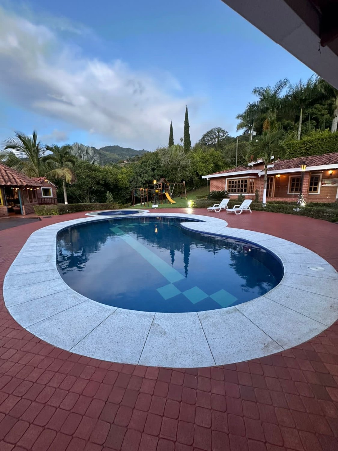 Exclusiva casa vacío al en Renta por Noches y Meses en Copacabana  — 11