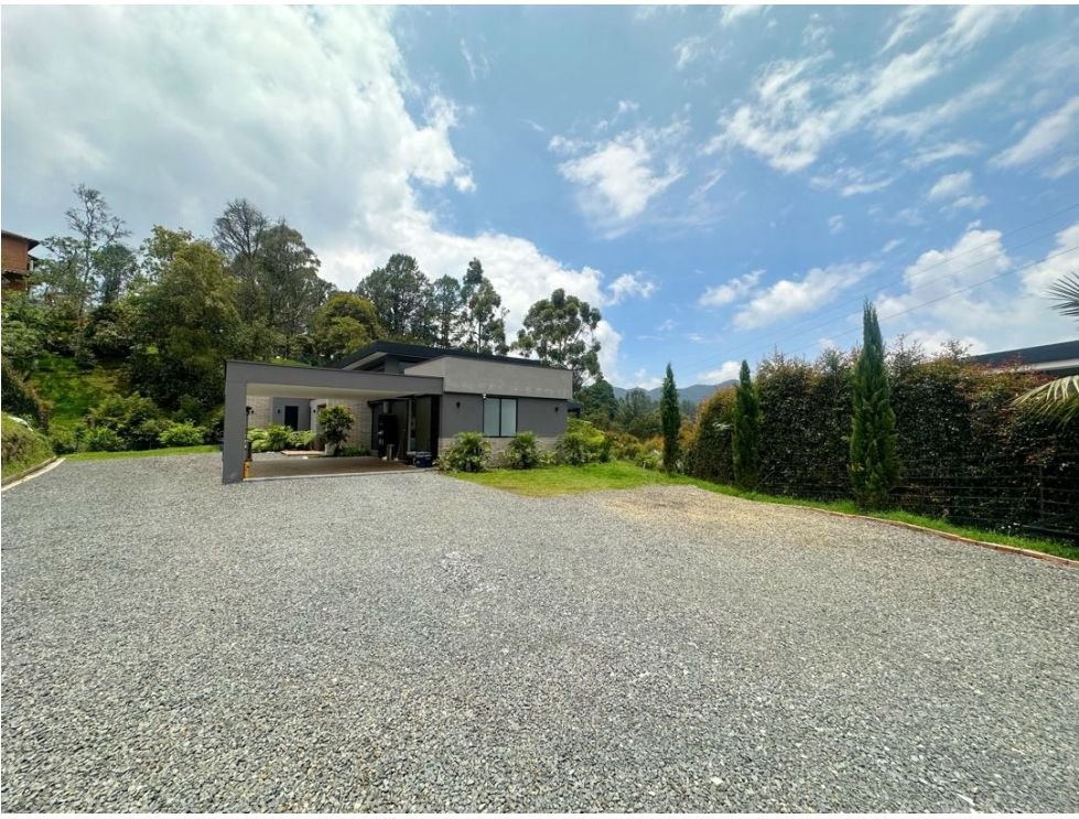 Gran Casa Campestre completamente dotada en Renta  — 10