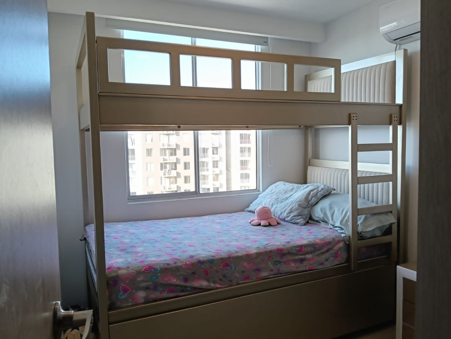 Apartamento Moderno en Mallorquín - Image 9
