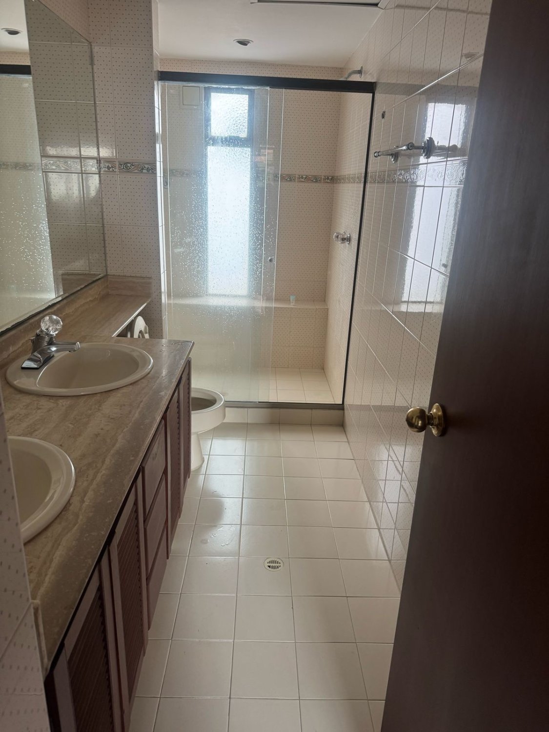 Se vende casa en villas del Contry  - Image 8