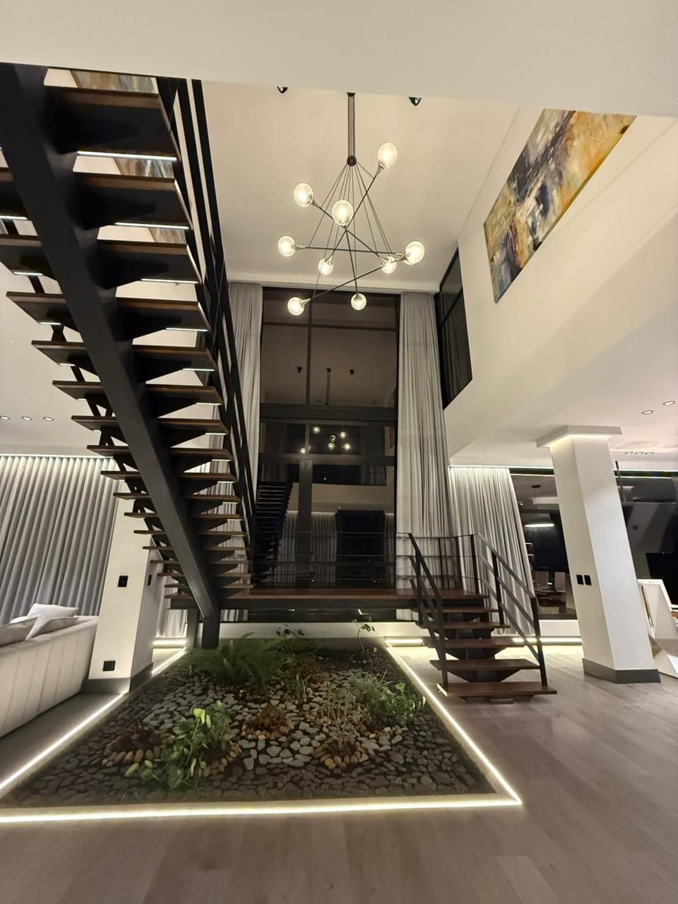 Luxury Mansion for Rent – Alto de Las Palmas - 6