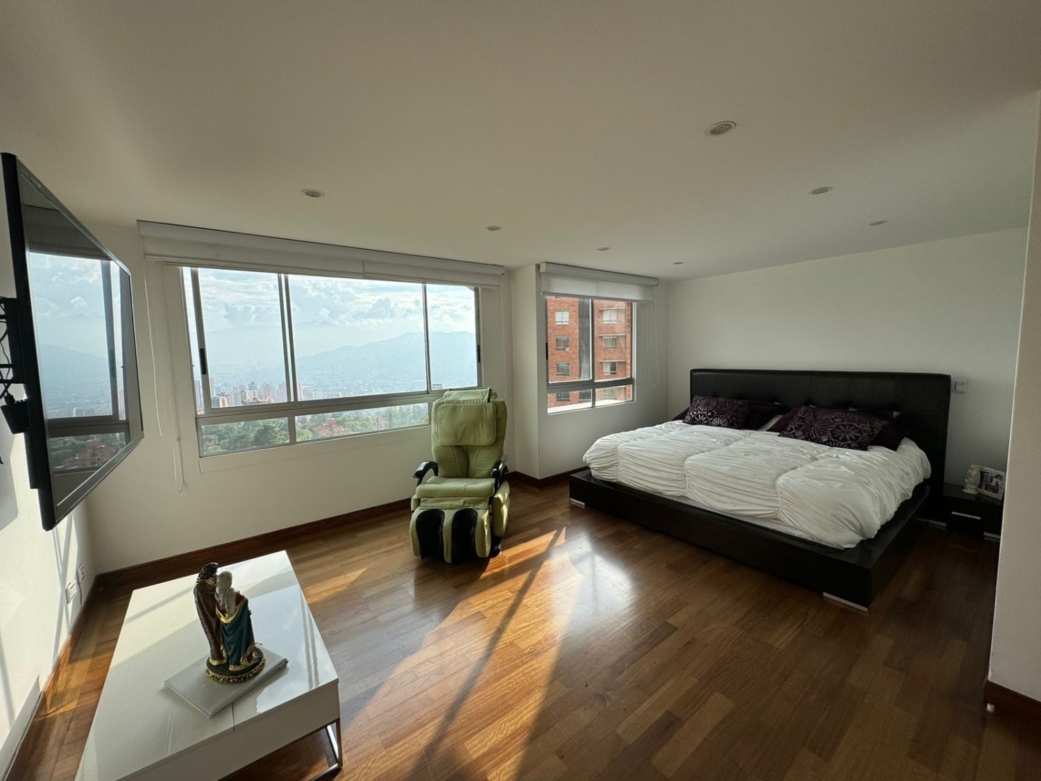 Exclusiva propiedad en Renta y Venta  - Image 3