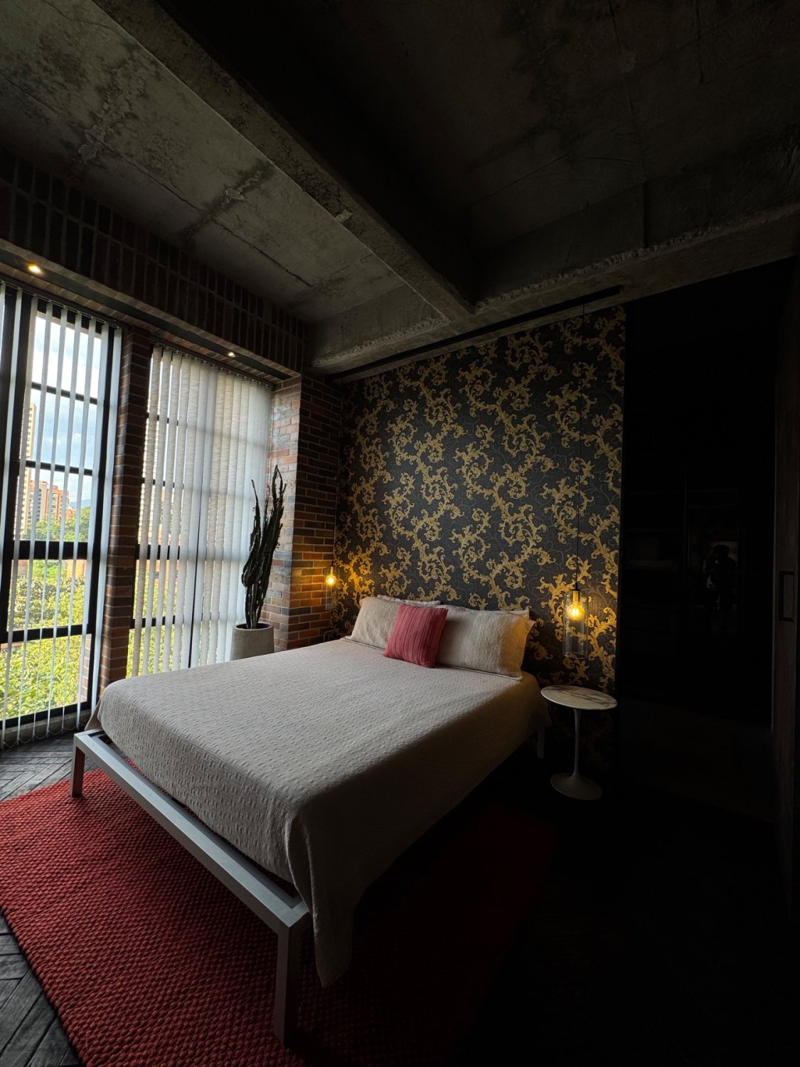 Penthouse - Universal  - Image 11