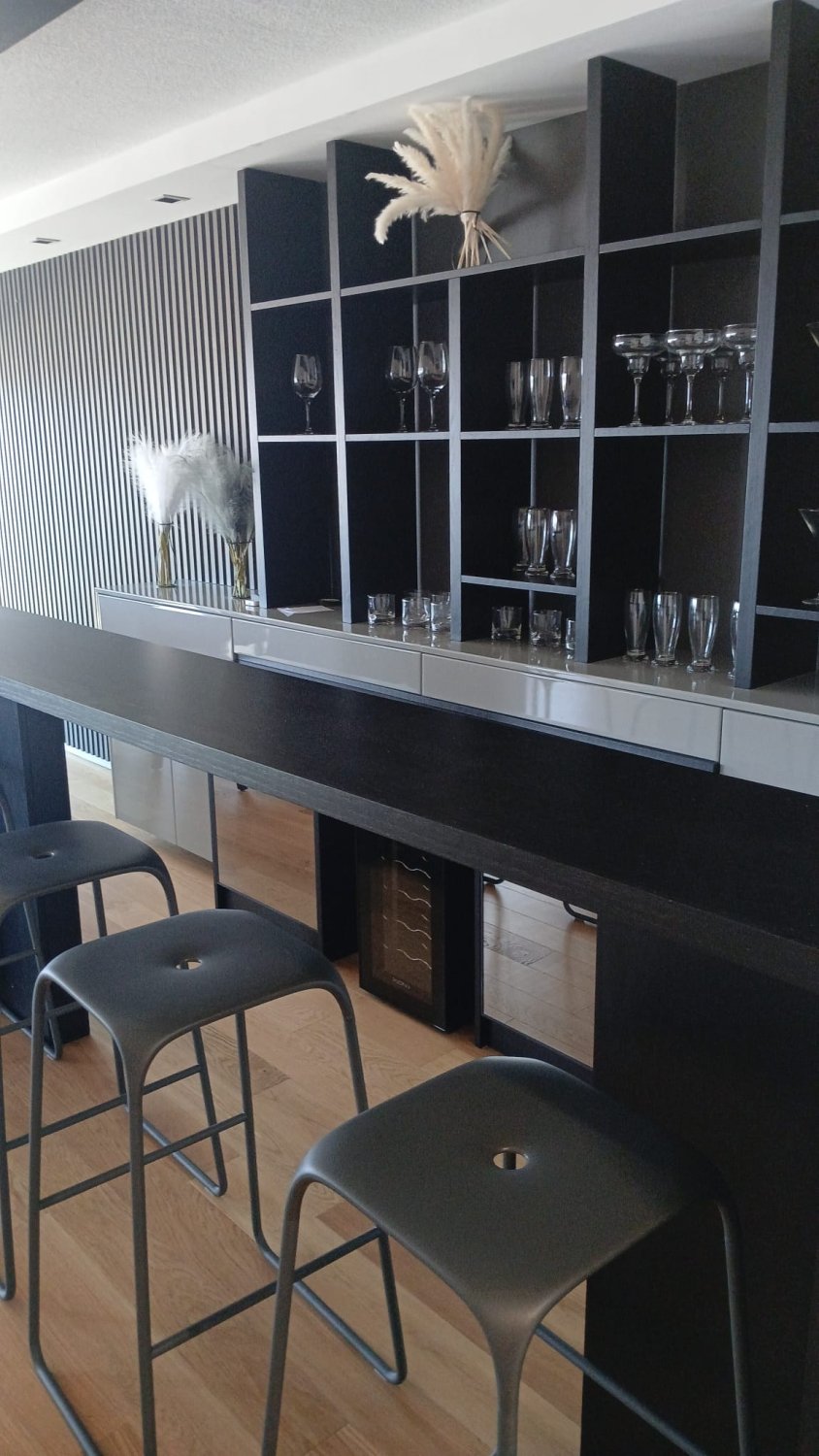 Exclusivo Apartamento Frente al Mar en Malvín - Image 17