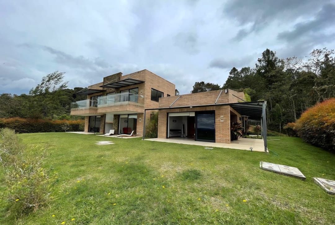 casa campestre en el alto de las palmas en Renta y venta  - Image 8