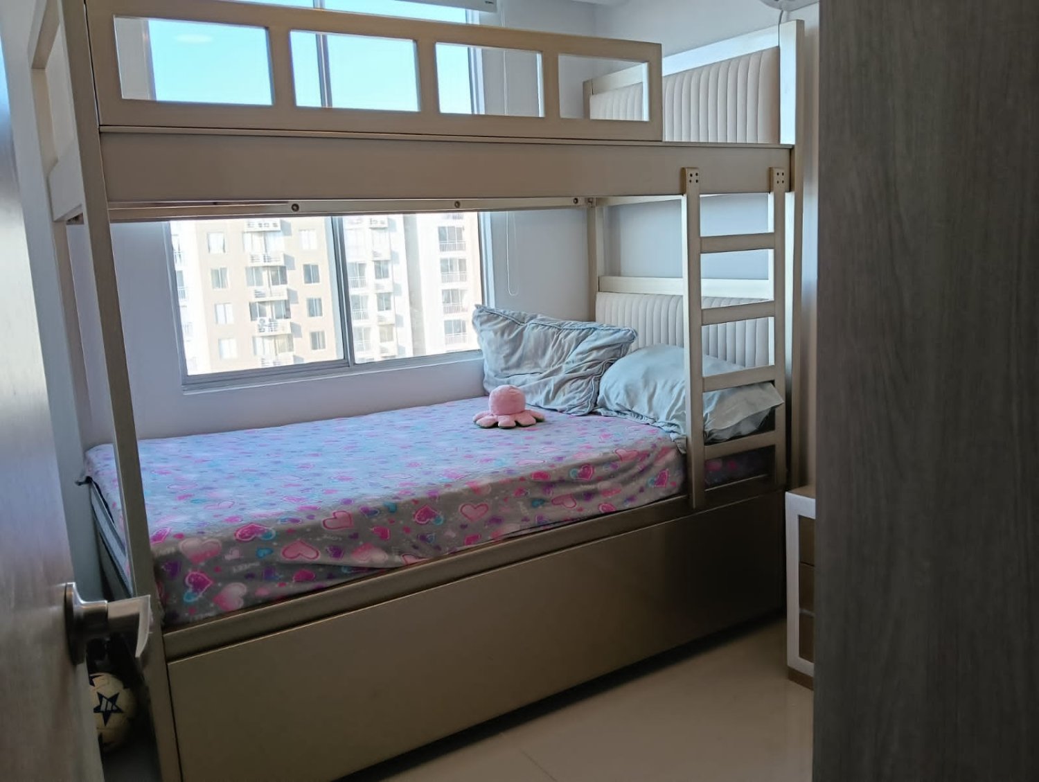 Apartamento Moderno en Mallorquín - Image 2