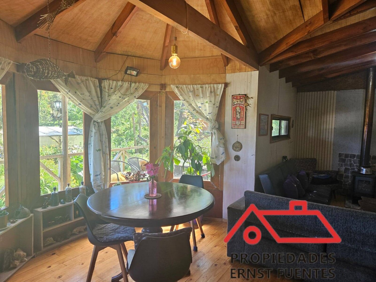 Venta en Los Molinos, Valdivia, amplio terreno y cabaña. - Image 3