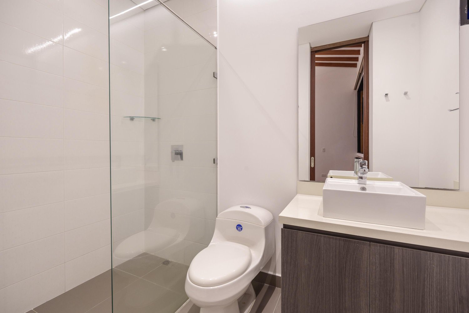 Exclusiva Casa De lujo en Renta y venta con la mejor Vista panorámica a Medellín  - 20