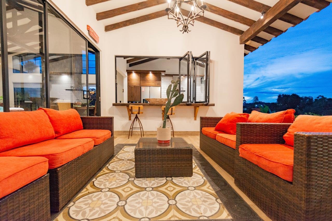 Luxury Country Estate for Sale – El Peñol, Antioquia - 18