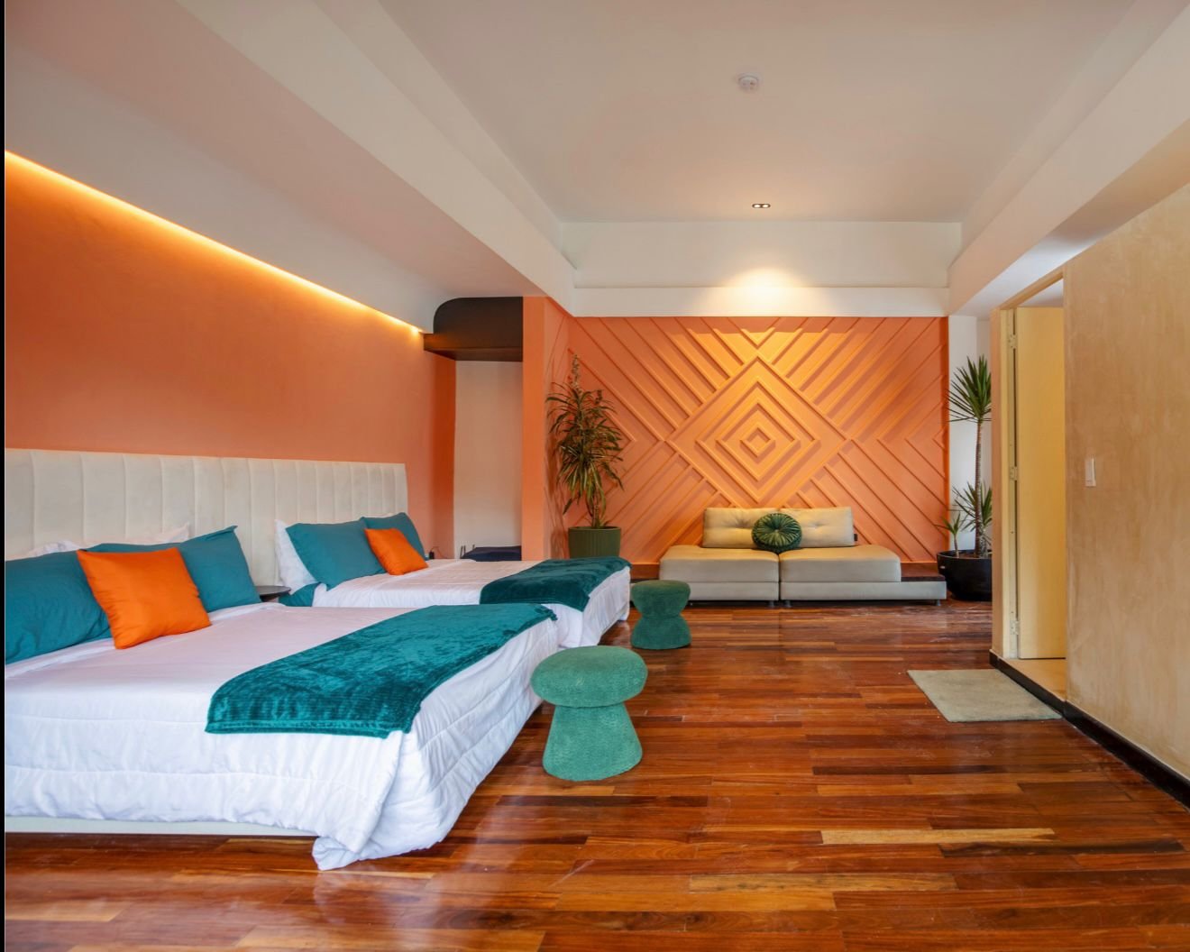 Luxury Mansion for Rent – Los Balsos, El Poblado - 12