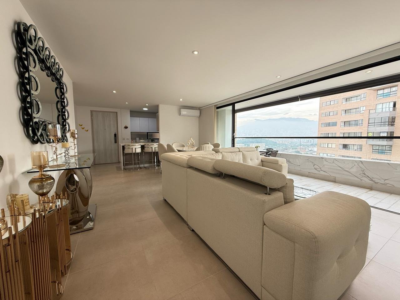Luxury Furnished Apartment for Rent – El Poblado