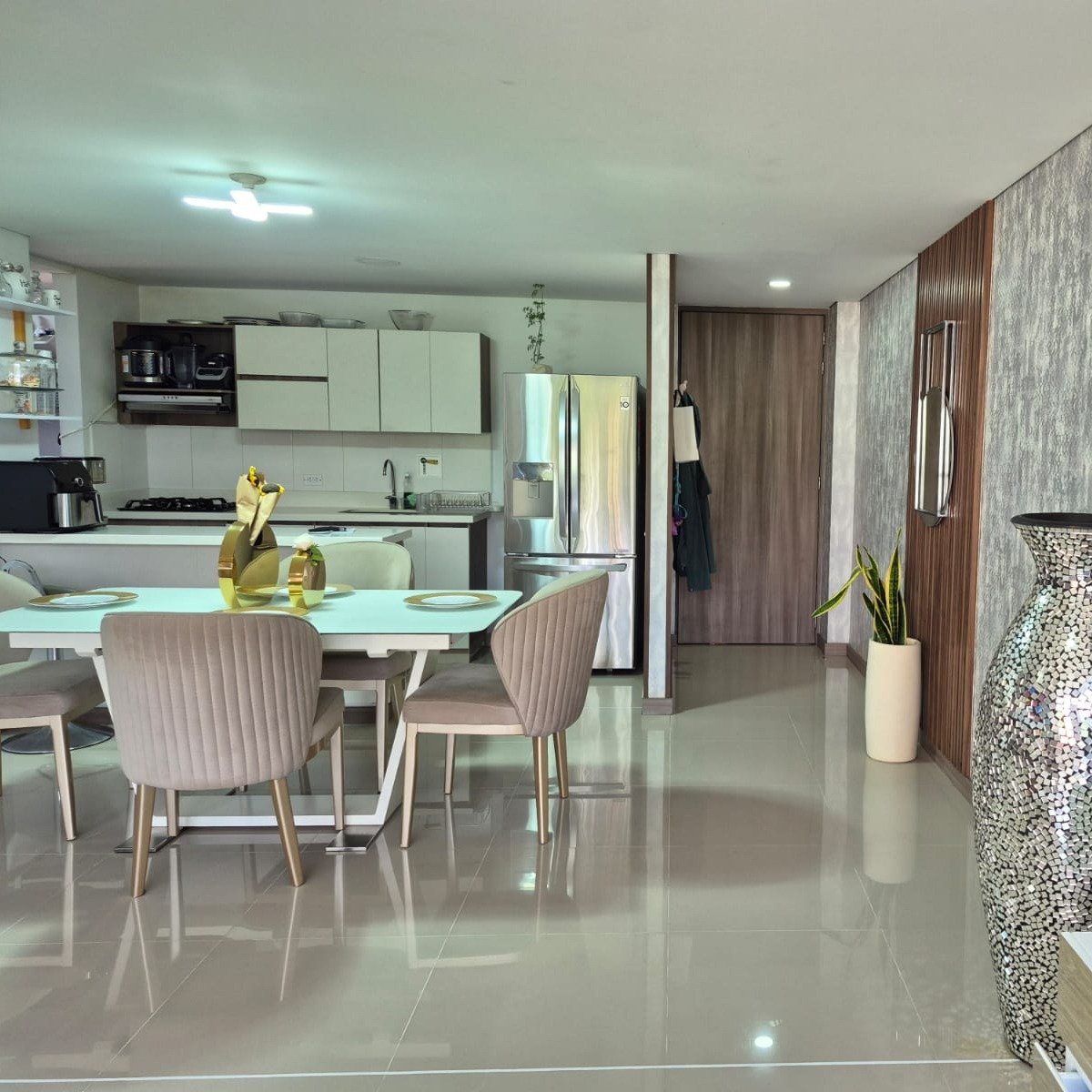 Apartamento moderno en Sabaneta con vistas - Image 6