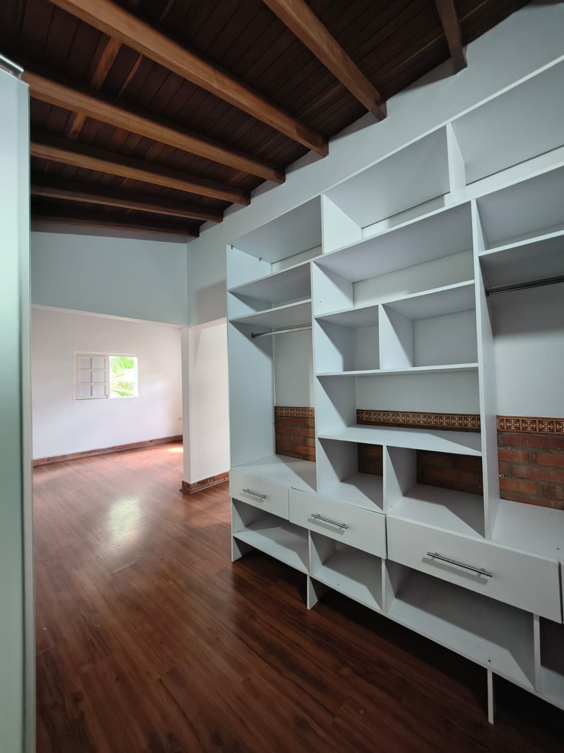 Gran Casa de 3 niveles en Renta y Venta en Sabaneta  — 21