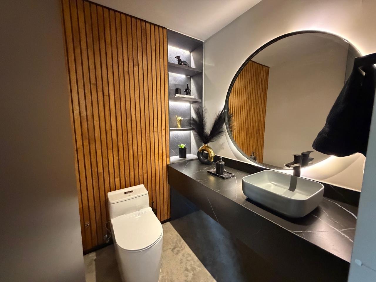 Exclusiva Casa Completamente amoblada  — 9