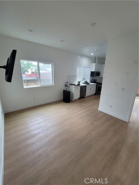 Spacious Home in Reseda w/ Outdoor Space - Image 1