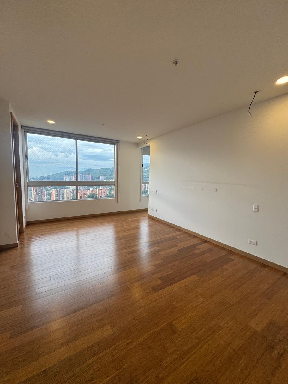 Exclusivo Penthouse con Vista panorámica a Medellín  — 12