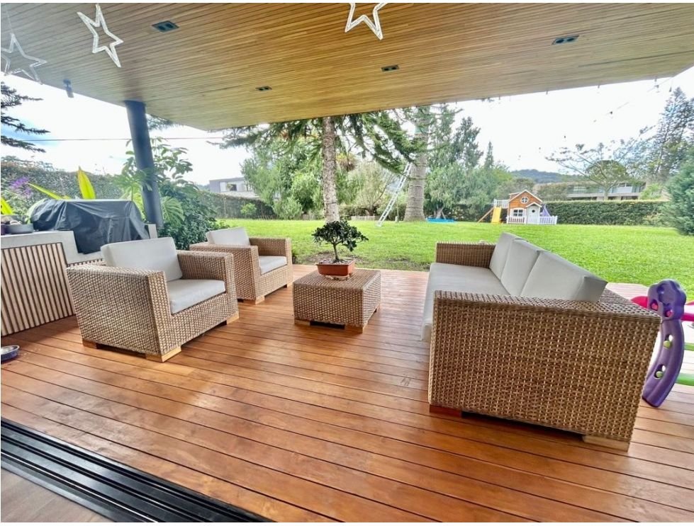Exclusiva Casa de Lujo en Venta en Llano Grande  — 14