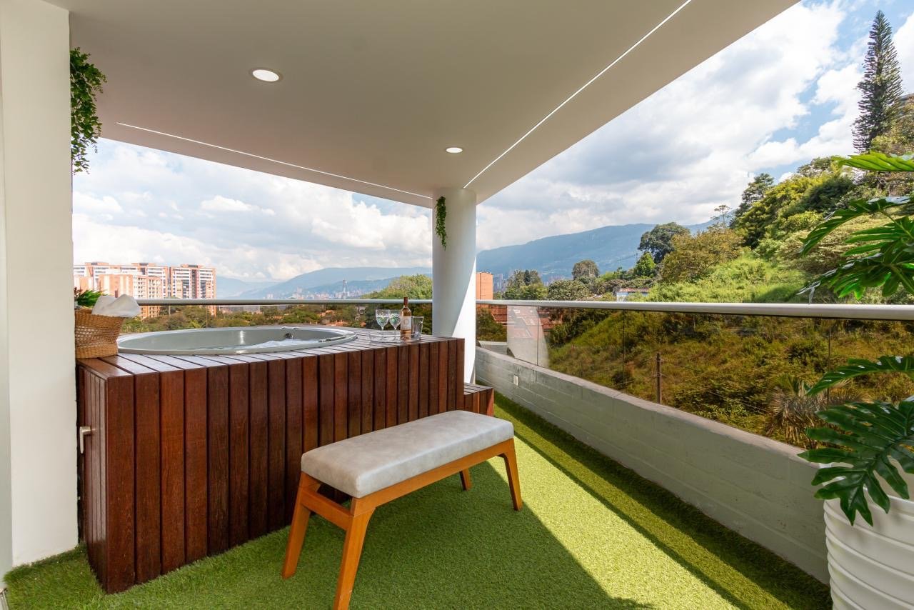 Apartamento Amoblado en Renta Moderno en Antillas, Envigado - Image 5