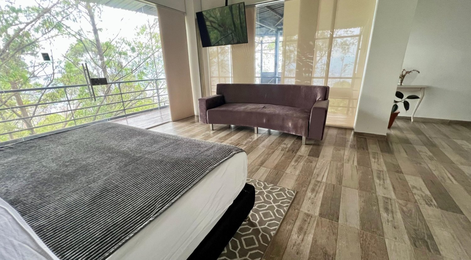 Luxury Villa for Short-Term Rental – Casa Loma Barro - 11