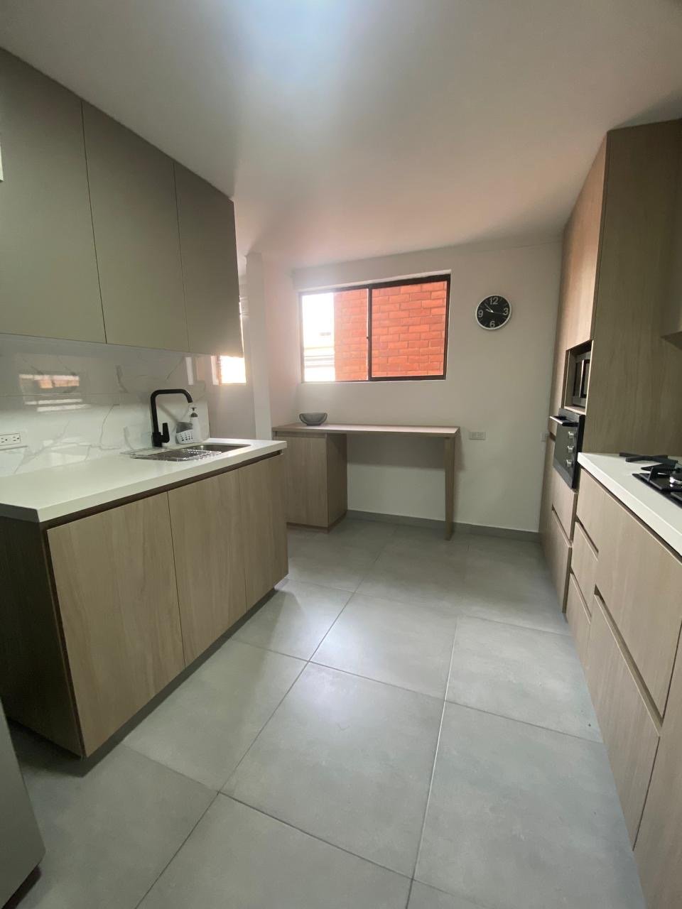 En Renta apartamento amoblado en el sector del Poblado (Balsos ) - Image 4