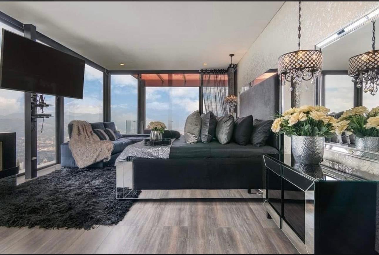 Lujosa casa en las palmas En Renta y venta con Vistas Panoramicas  - Image 19