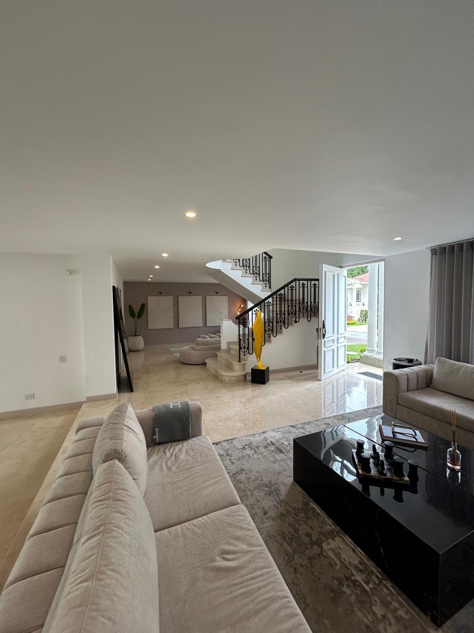 Se renta exclusiva casa en San Lucas pobladon - Image 9