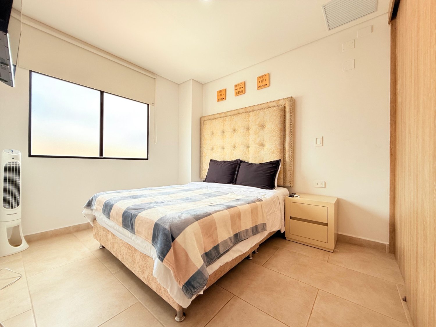 Luxury Furnished Apartment for Rent – Laureles - 7