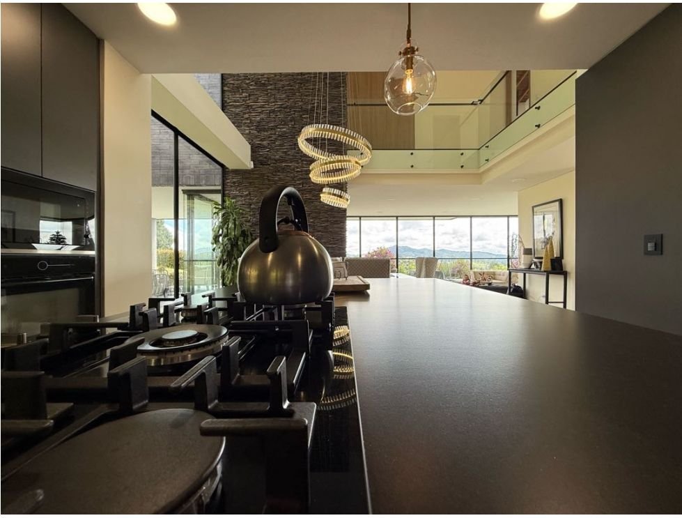 Exclusiva Casa campestre en Venta en alto de las Palmas  — 6